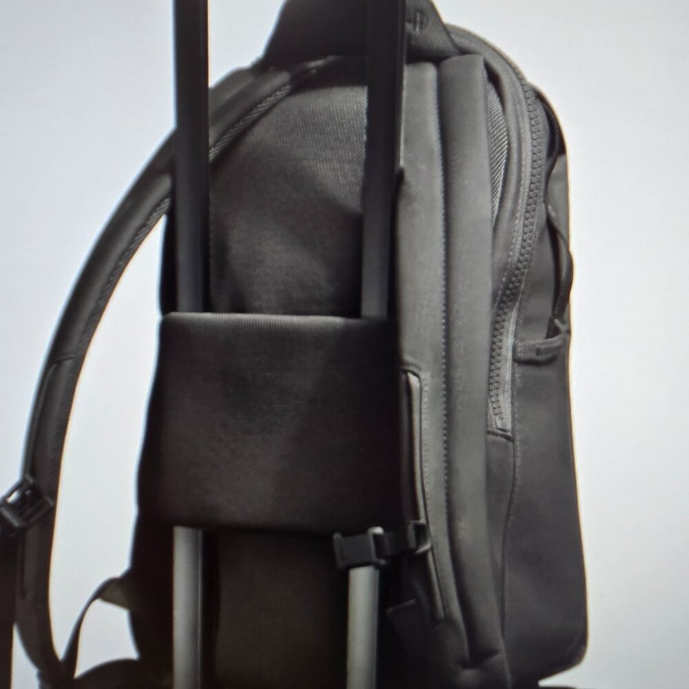 Away Active Daypack 20L - Picture 6 of 6